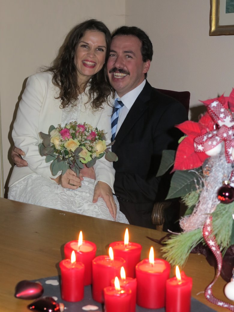 Nach der Trauung: Eheleute Benjamin und Mara Wunderlich aus Madgeburg