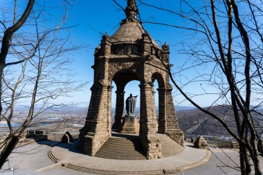 Kaiser-Wilhelm-Denkmal