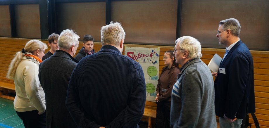 Austausch beim Jugendforum 2023